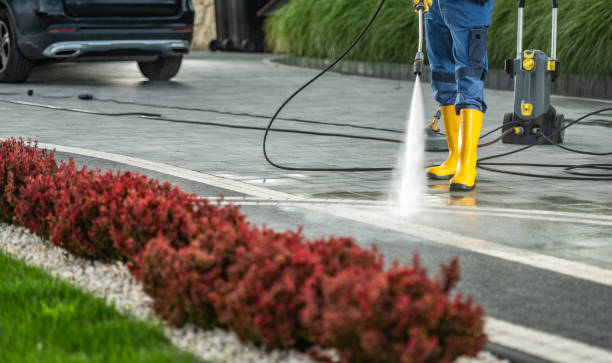Best Pool Deck Cleaning in Valley Falls, RI